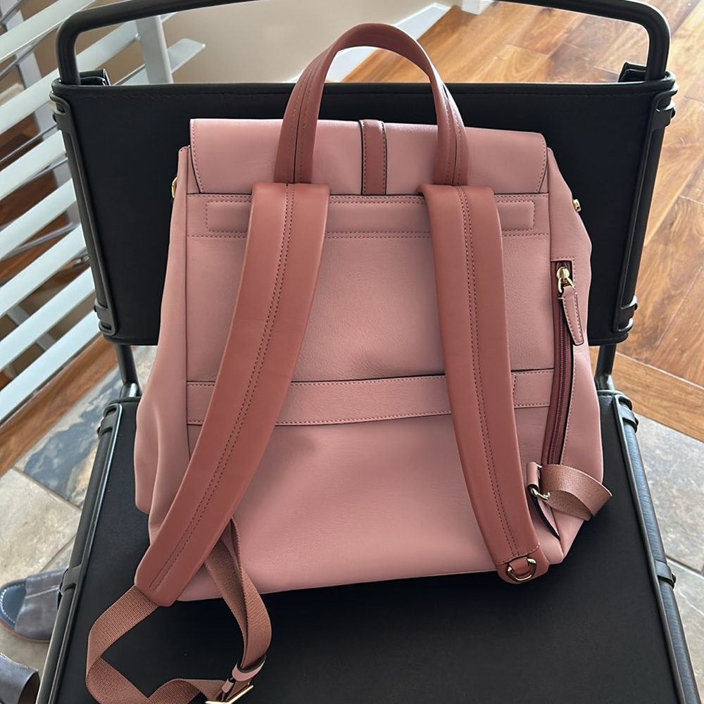 NWOT TUMI Pink and Brown Leather Backpack with Gold Clasp - Picture 8 of 12